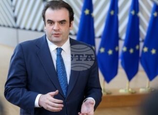 АНА-МПА: Гръцкият финансов министър Кириакос Пиеракакис се срещна с ръководителя на МВФ Кристалина Георгиева в Брюксел