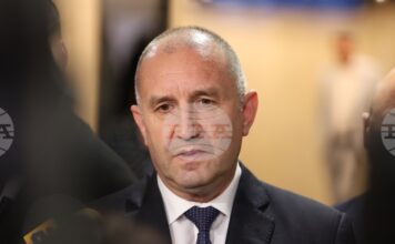 Румен Радев