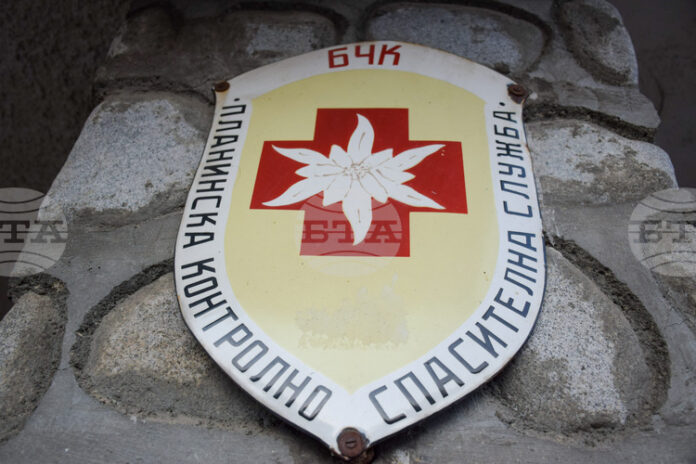 Дронове, хеликоптер и планински спасители на терен участват в издирването на изчезнала туристка в Пирин