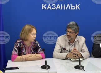 Духът на българския модернизъм и днес може да бъде открит в Казанлък, каза кметът на града по време на дискусията „Пенчо Славейков днес“