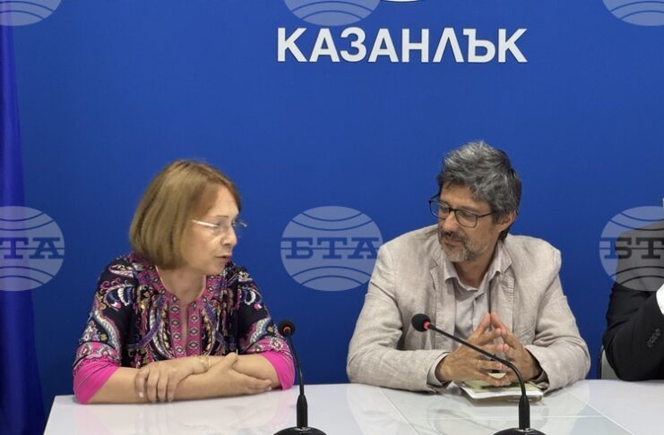 Духът на българския модернизъм и днес може да бъде открит в Казанлък, каза кметът на града по време на дискусията „Пенчо Славейков днес“