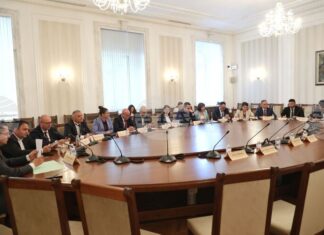 Комисията по туризъм в НС подкрепи на първо четене нови изисквания при договорите за финансови услуги от разстояние