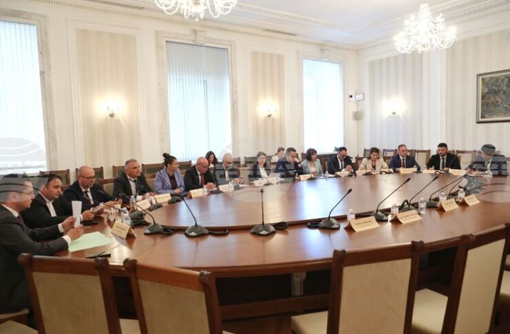 Комисията по туризъм в НС подкрепи на първо четене нови изисквания при договорите за финансови услуги от разстояние