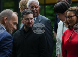 Лидерите на Г-7 са единни в подкрепата си за Украйна и ще увеличат натиска върху Русия