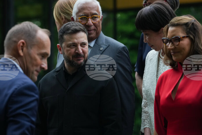 Лидерите на Г-7 са единни в подкрепата си за Украйна и ще увеличат натиска върху Русия