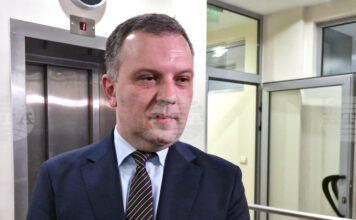 Министър Найденов постави пред ВСС въпроса за достъпа на адвокатите до всички дела в портала за електронно правосъдие, Пленумът веднага взе решение Министър Найденов постави пред ВСС въпроса за достъпа на адвокатите до всички дела в портала за електронно правосъдие, Пленумът веднага взе решение