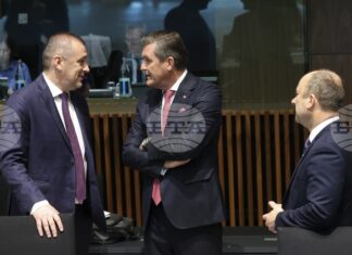 Министър Пеев заяви позицията на България за реалистичен и социално справедлив екологичен преход