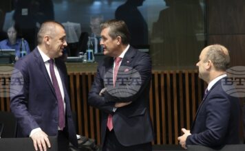 Министър Пеев заяви позицията на България за реалистичен и социално справедлив екологичен преход Министър Пеев заяви позицията на България за реалистичен и социално справедлив екологичен преход