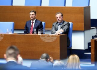 Министърът на иновациите Иван Василев се ангажира да съдейства деловодна система да бъде достъпна и за незрящи граждани