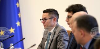 Министерският съвет освободи Румен Спецов и назначи Евгени Симеонов за особен търговски управител на „Лукойл“
