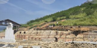 Мраморен торс беше открит при археологическите разкопки на античния град Хераклея Синтика
