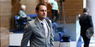 Най-вероятно ще се наложи да се тегли външен дълг, следващите месеци ще стане ясно в какъв размер, заяви зам.-председателят на Народното събрание Иван Ангелов