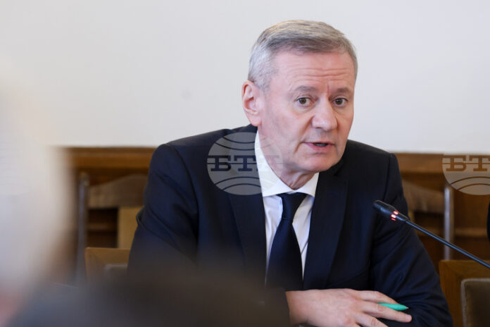 ОБНОВЕНА Андрияна Татарова е отстранена като член на Съвета на директорите на НДК и е прекратен договорът й за управление на дружеството, каза министър Милошев