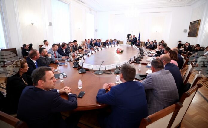 Парламентарната икономическа комисия прие на първо четене промени в Закона за дейността на колективните инвестиционни схеми