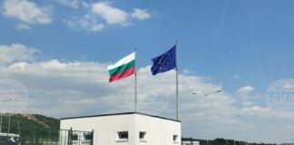 Преминаването през граничните пунктове и преходи в страната е нормално