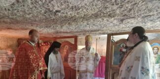 Русенският митрополит Наум възглави богослужението за храмовия празник на обителта в Крепчанския скален манастир