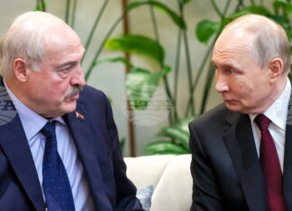 Руският президент Путин се срещна с беларуския си колега Лукашенко на фона на покачващото се напрежение във войната в Украйна