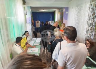 Шест часа след началото на изборния ден активността на парламентарните избори в Армения е 33,84%, съобщи ЦИК