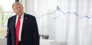 Споразумението с Иран минава "във втора фаза", обяви американският президент Тръмп