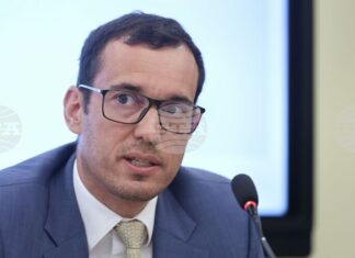 Сред мерките за намаляване на пътния травматизъм, които общината ще предприеме, са по-добро осветление и повече камери, каза Васил Терзиев