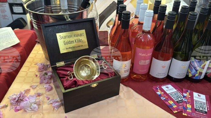Винарна "Свищов" спечели наградата "Златен киликс" на фестивала Rose Wine Expo в Казанлък с розето Rose Legio Prima Cuvee