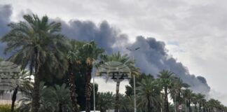 Властите в Кувейт арестуваха шофьор на автомобил, който заснел иранската атака през изминалата нощ, докато шофира, и предизвикал катастрофа