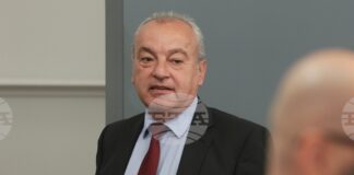 Гълъб Донев