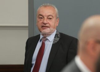 Гълъб Донев