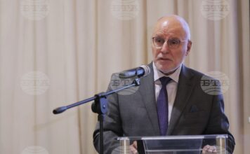 На снимката: управителят на Българската народна банка Димитър Радев.
