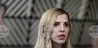 България може да има важна роля в гарантирането на енергийните доставки за Украйна през предстоящата зима, заяви Велислава Петрова пред "Евронюз"