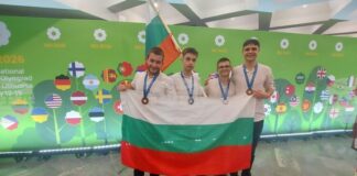 Български ученици спечелиха четири медала от Международната олимпиада по биология, която се състоя в Литва
