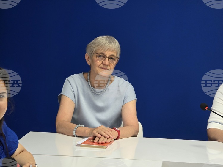 Cis moll е най-добре възприеманото от учениците произведение на Пенчо Славейков, каза учителят по български език и литература Елка Цочева