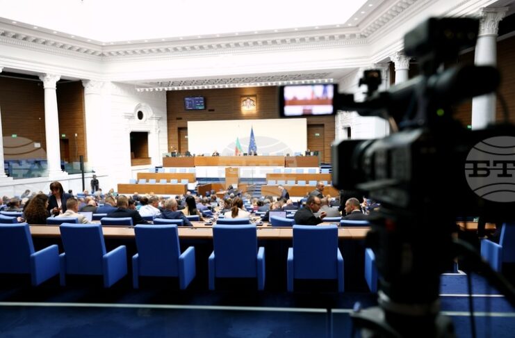 Депутатите да обсъдят на второ четене изменения в Закона за държавния дълг, предвижда проектопрограмата на парламента