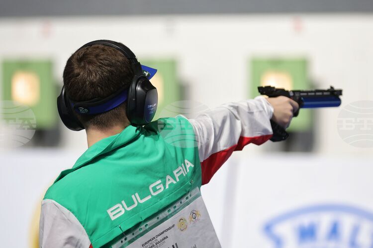 Девет български състезатели ще участват на европейското първенство по спортна стрелба за мъже и жени до 23 години в Полша