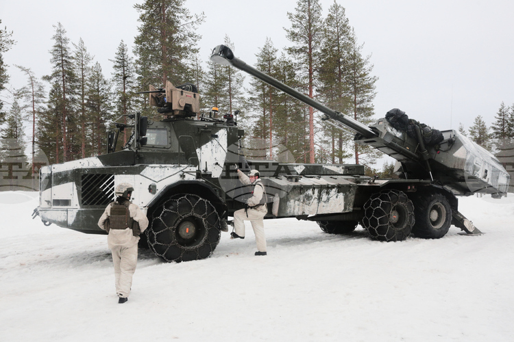 Франция ще разположи сухопътни военни части във Финландия в рамките на ротациите на НАТО, обяви Хелзинки