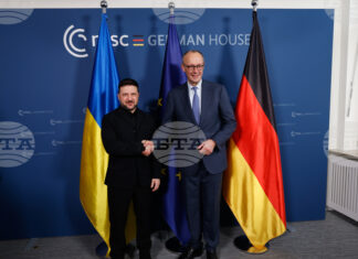 Германският канцлер и украинският президент са провели разговор преди срещата на високо равнище на НАТО
