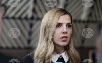 София дава зелена светлина за санкциите срещу Русия след отпадането на патриарх Кирил Министър Велислава Петрова