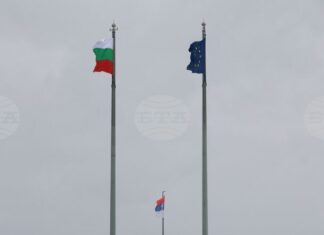 Интензивен е трафикът на граничните пунктове „Капитан Андреево“ и „Калотина", съобщават от ГД „Гранична полиция“