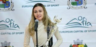 Йоана Илиева достигна до осминафиналите на Световното първенство по фехтовка