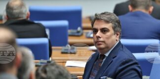 Нетното увеличение на дълга в бюджета за 2026 г. е 10 млрд. евро за пет месеца, каза Асен Василев