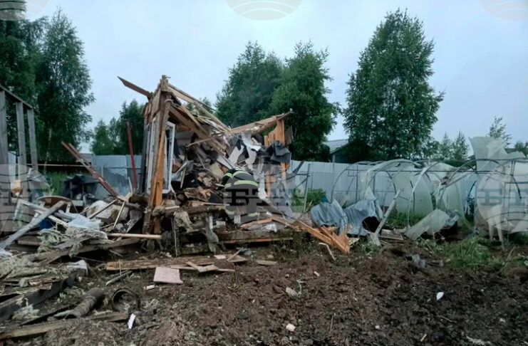 ОБНОВЕНА Над 150 украински дрона са били свалени над Русия днес, обяви Министерството на отбраната; съобщено бе за един убит и няколко ранени