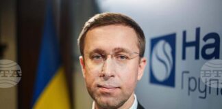 ОБНОВЕНА Върховната рада одобри Сергий Корецки за нов премиер на Украйна