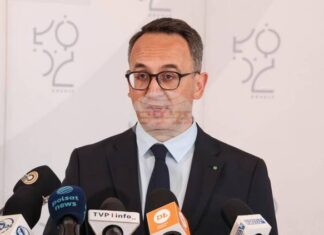 ПАП: Полски министър критикува изземването на средства от агенцията за аеронавигация ПАП: Полски министър критикува изземването на средства от агенцията за аеронавигация