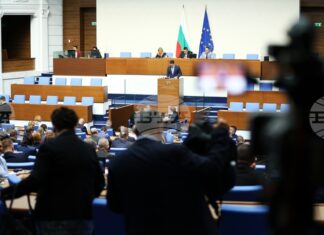 Парламентът прие окончателно промени в Закона за кредитните институции