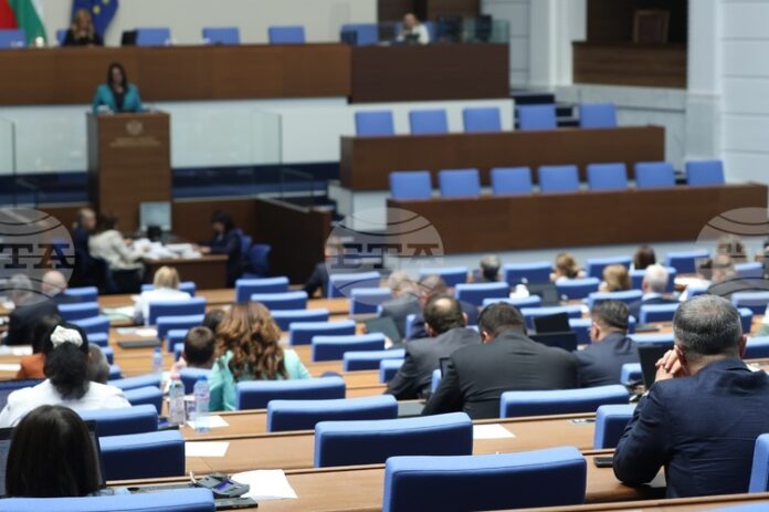 Парламентът реши да отпадне изборен район „Чужбина“ Парламентът реши да отпадне изборен район „Чужбина“