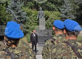 Пловдив отбелязва 189 години от рождението на Васил Левски с военен ритуал на Бунарджика