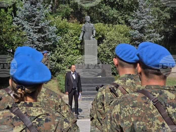 Пловдив отбелязва 189 години от рождението на Васил Левски с военен ритуал на Бунарджика