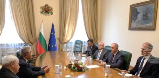 Премиерът Румен Радев и проф. Михаел Бар-Зоар обсъдиха възможностите за популяризиране на акта на спасяването на българските евреи