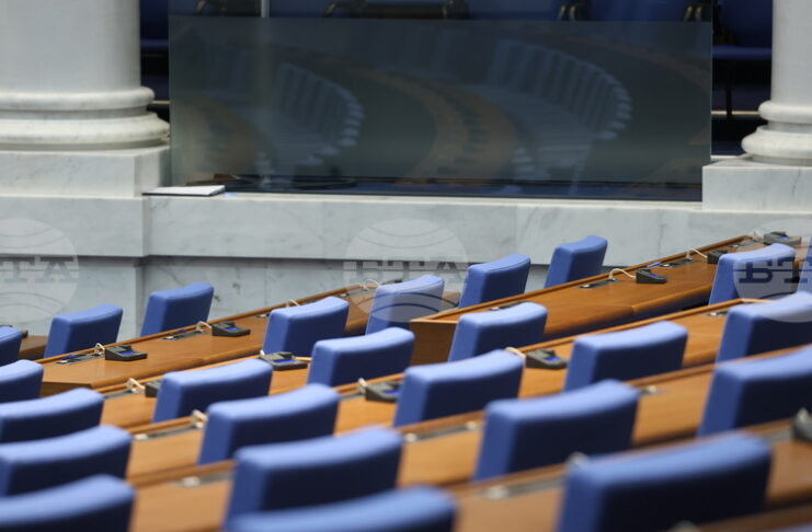 Проектобюджетите на ДОО и на НЗОК за 2026 г. влизат на второ четене в пленарната зала, предвижда проектопрограмата на парламента
