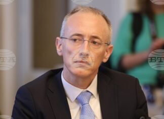 Промени в Закона за закрила на детето бяха отхвърлени на първо четене от Комисията по иновации в НС Промени в Закона за закрила на детето бяха отхвърлени на първо четене от Комисията по иновации в НС